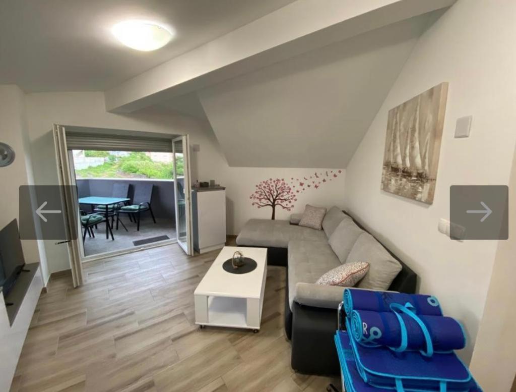 Apartmani Jedro Šilo Esterno foto