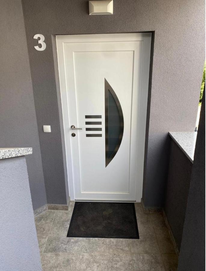 Apartmani Jedro Šilo Esterno foto