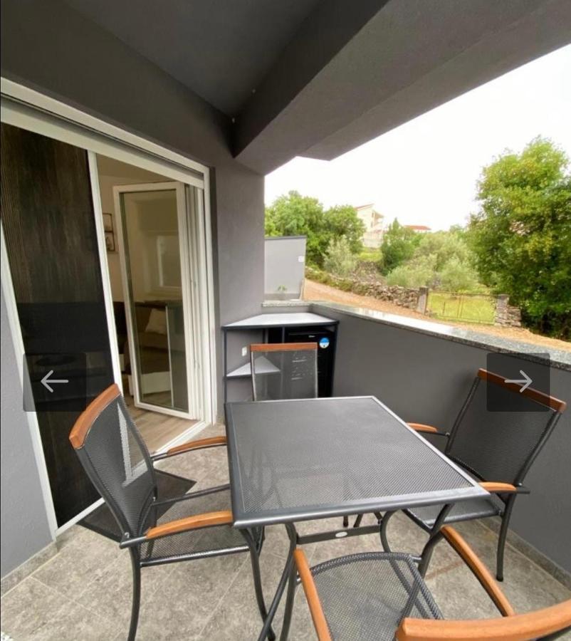 Apartmani Jedro Šilo Esterno foto