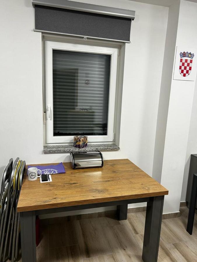 Apartmani Jedro Šilo Esterno foto