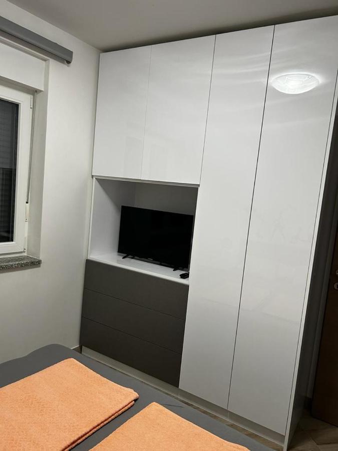 Apartmani Jedro Šilo Esterno foto